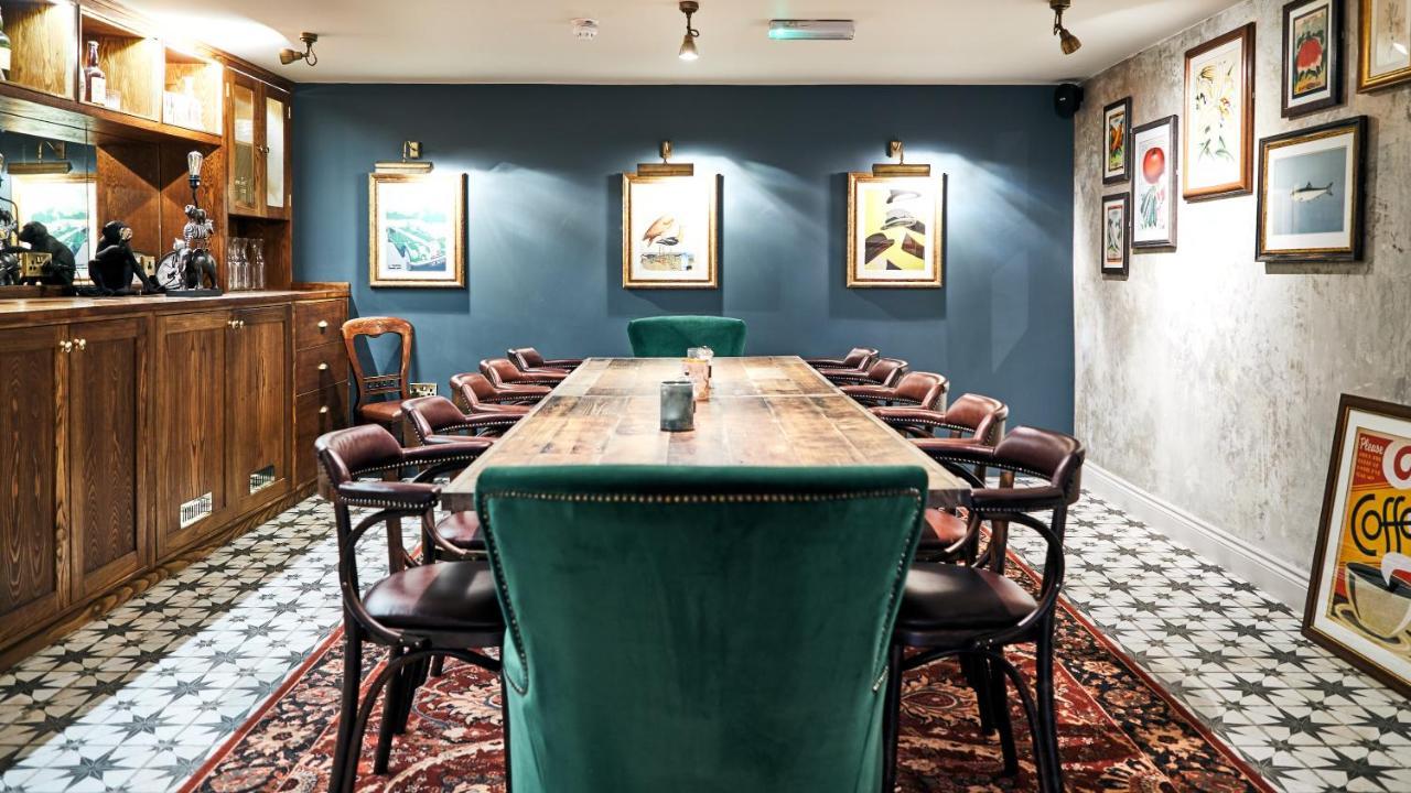 The Wellington Arms - Basingstoke-Reading 호텔 헥필드 외부 사진