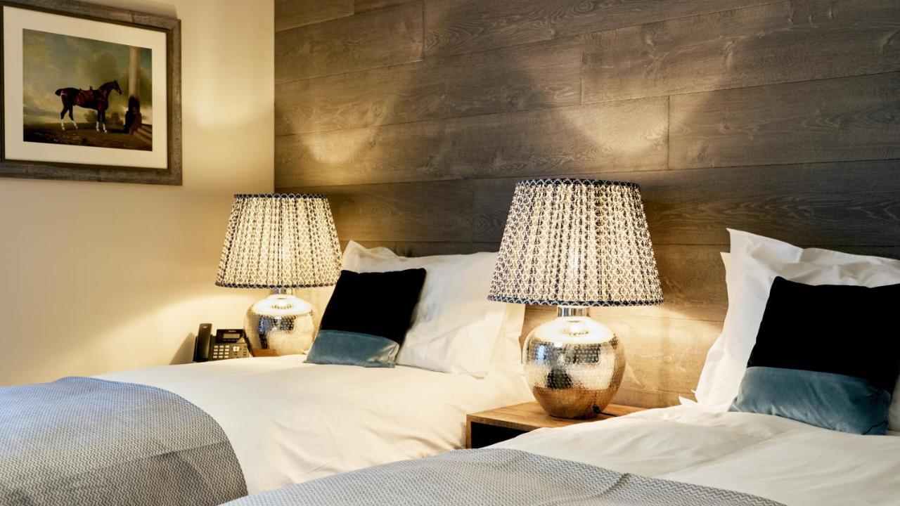 The Wellington Arms - Basingstoke-Reading 호텔 헥필드 외부 사진